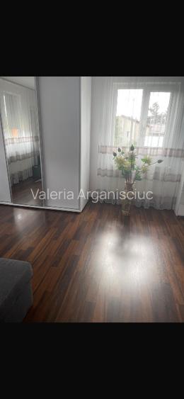 Vila mobilată și utilată ,situată în Chitila , str Nicolae Bălcescu 59 . - 8