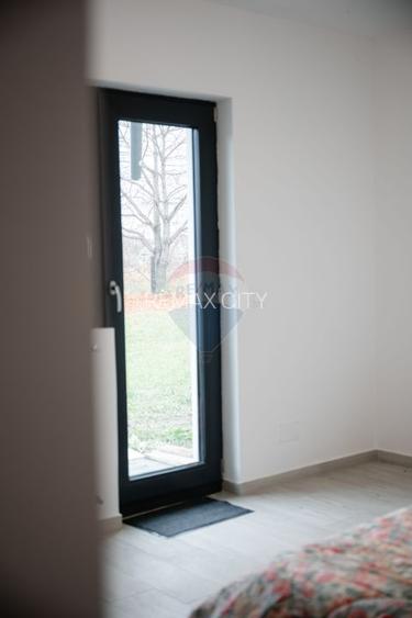 Casă / Vilă cu 5 camere de vânzare - 16