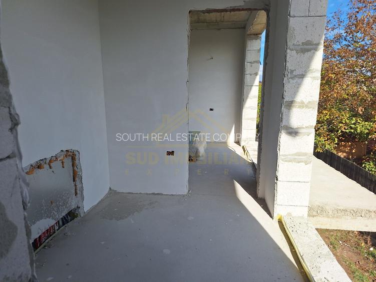 CASA P+1+M-185 MP -5 CAM-4 BAI-METROU BERCENI - 43