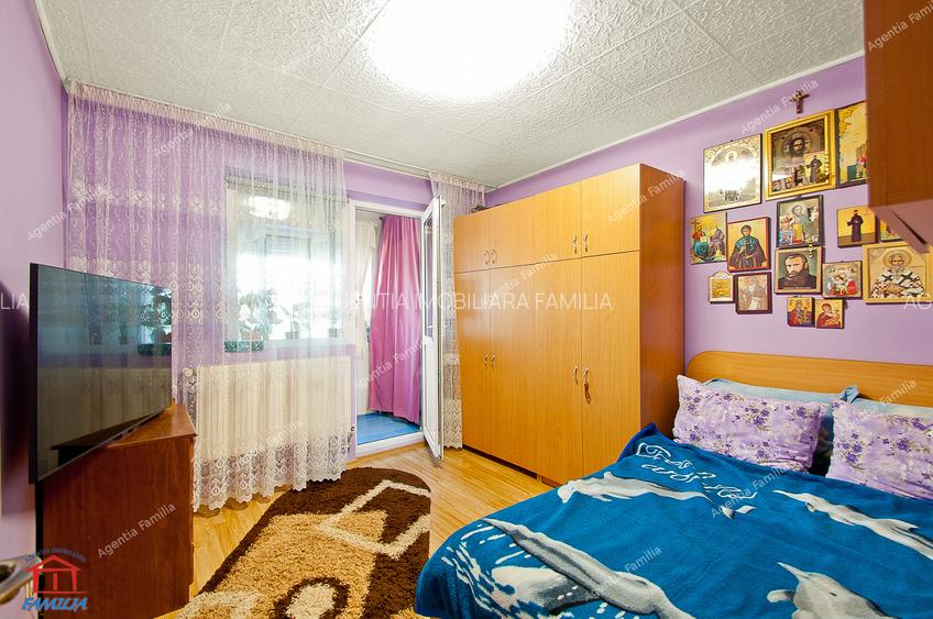 Apartament spatios, renovat, 4 camere, decomandat, etaj 4, Micro 39 - 8