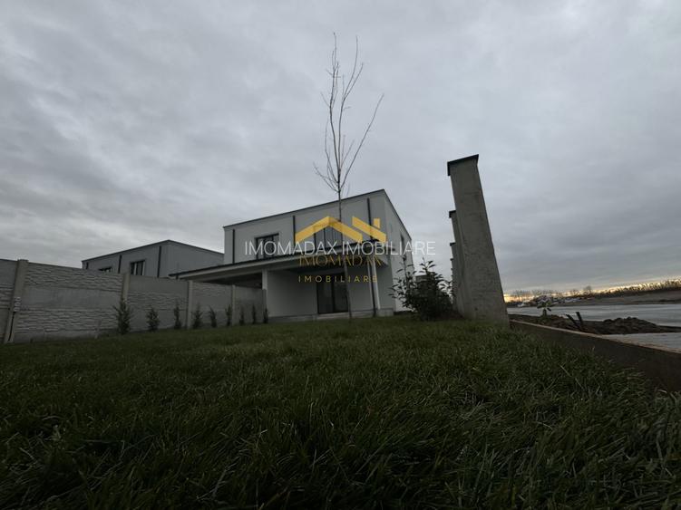 Bucovăț-Duplex 4 Camere-Baterii de Stocare - 4