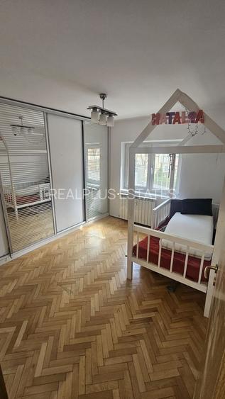 Inchiriez 3 camere mobilat/utilat , loc de parcare - Metrou Bucur Obor - 7