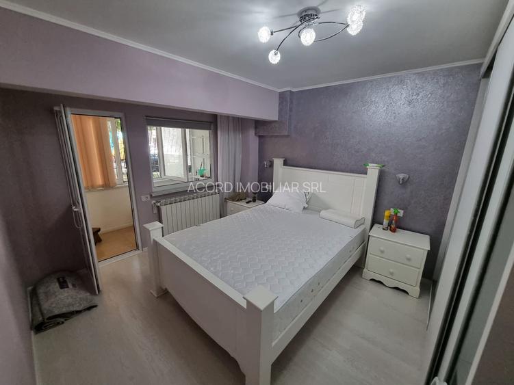 Capitol-apartament 3 camere decomandat finisat modern - 12