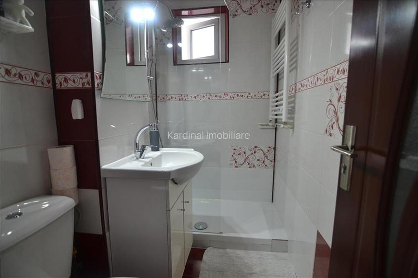 Apartament 3 camere decomandat,mobilat,utilat, etaj intermediar  Astra -Berzei - 10