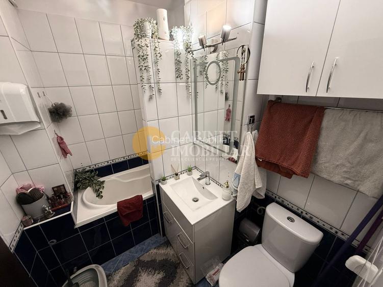 3 Camere - Etaj Intermediar  -  72mp- Zona Mircea Cel Bătrân - 5