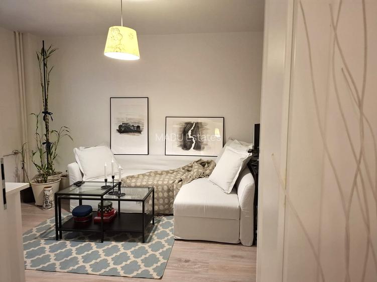 Tineretului, 2 camere decomandat, etaj 2, mobilat utilat, bloc 1983, parcare ADP - 5