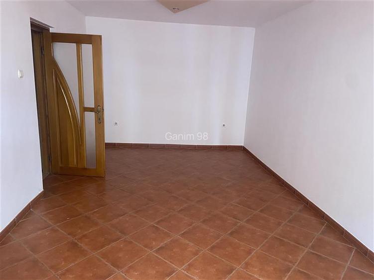 Apartament 2 camere , zona ultacentrala - Casa de Pensii , decomandat 54 mp , re - 2