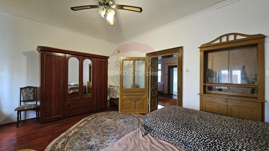 Casă cu 2 corpuri în Sânpetru | Singur în curte | 1025 mp teren - 6