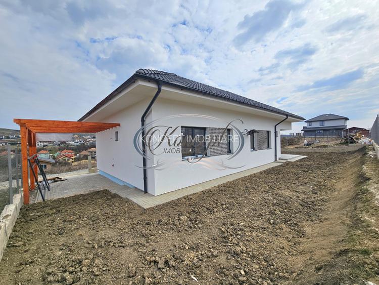 Casa eficienta energetic, noua, cu pod mansardabil generos - 5