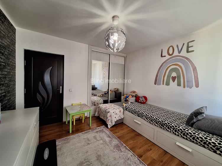 Apartament cu 3 camere, 64 mp, parcare, zona Terra - 5
