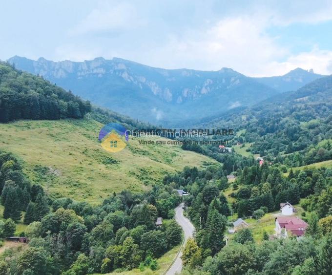  TEREN Izvoru Muntelui, langa orasul  BICAZ - 2