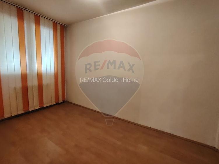 Apartament cu 3 etaj2 - 3