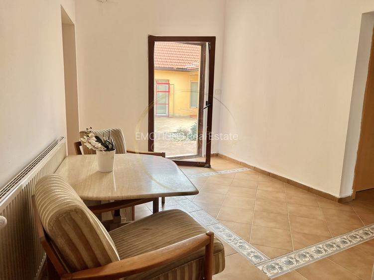 Apartament cu 1 camera la vila ( bucatarie comuna ) | UTILITATI INCLUSE - 6