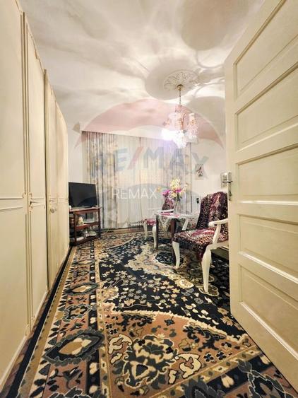 Casa cu 5 camere de vanzare in centrul orasului Talmaciu - 26