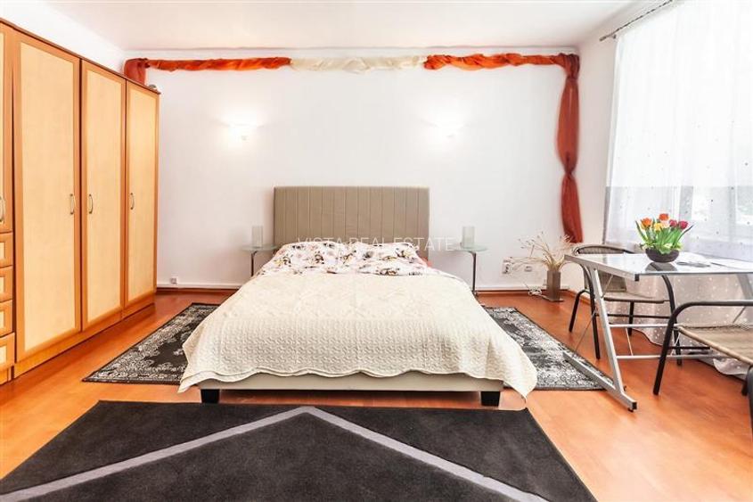 Oportunitate! Apartament + Garsoniera - 130mp, intrari separate, Etaj 1, loc de - 11