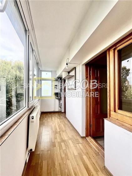 Apartament cu 3 camere de inchiriat, Comanesti, jud. Bacau - 13
