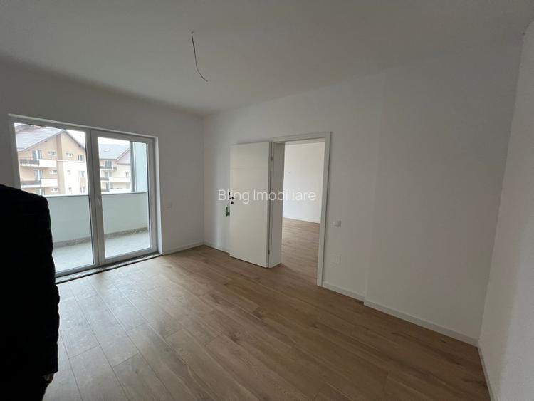 Apartament cu 3 camere, 60 mp,terasa, zona  Porii - 5