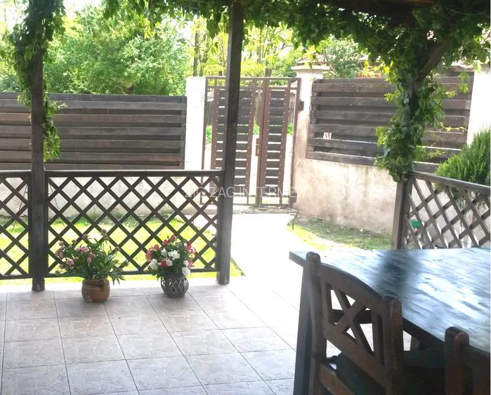 Poiana (Ovidiu) , imobil 4 camere decomandate, constructie 2012 - 2