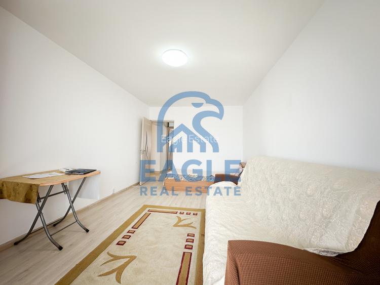 KM 5 - Apartament cu 2 camere decomandat cu centrala si balcon - 3