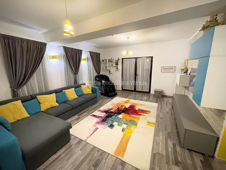 Casa cu etaj Pensiunea Bianca - 2