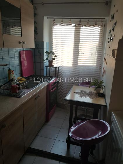 Vanzare Garsoniera decomandata Bloc Mixt Crangasi - 6