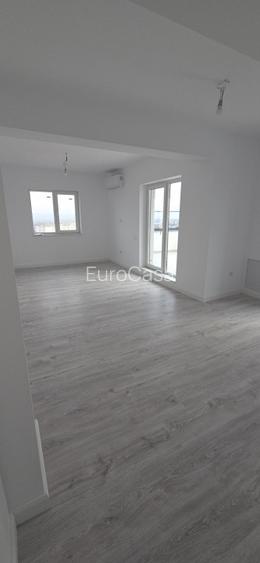 Penthouse 3 camere Craiovei - 2