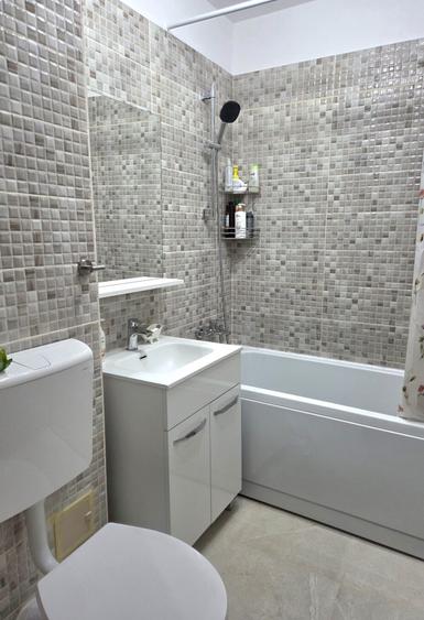 Titan Diham Apartament 3 camere renovat centrala proprie