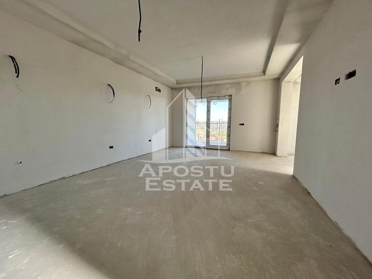 Casa de vanzare tip duplex la cheie Sacalaz