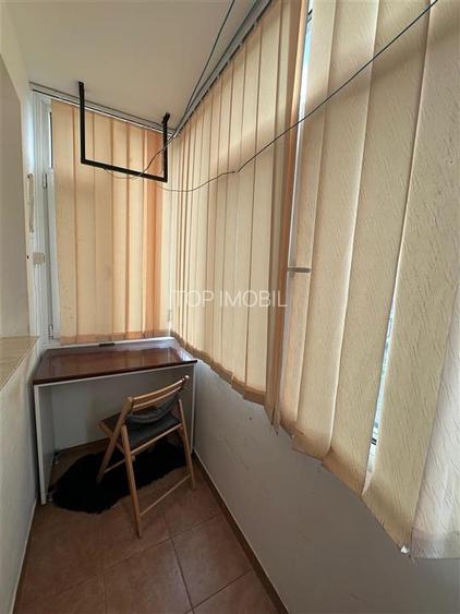 Inchiriere  Apartament cu 2 camere Podu Ros - 6