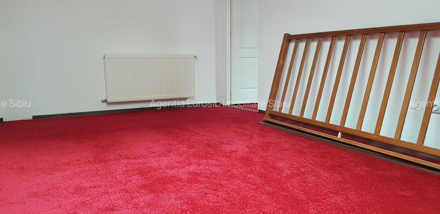 Apartament cu 4 camere semidecomandat zona Parcul Sub Arini - 11