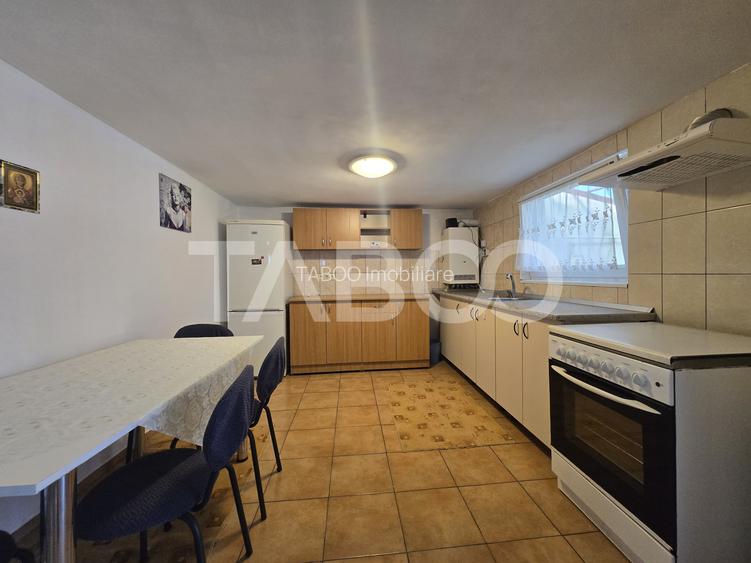 Apartament 2 camere de inchiriat decomandat 60 mp zona Lupeni Sibiu - 5