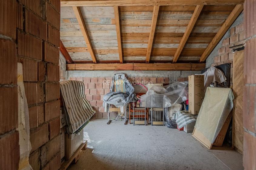 Casa moderna de vanzare | 300mp utili | Vulcan, Brasov| COMISION 0% - 46