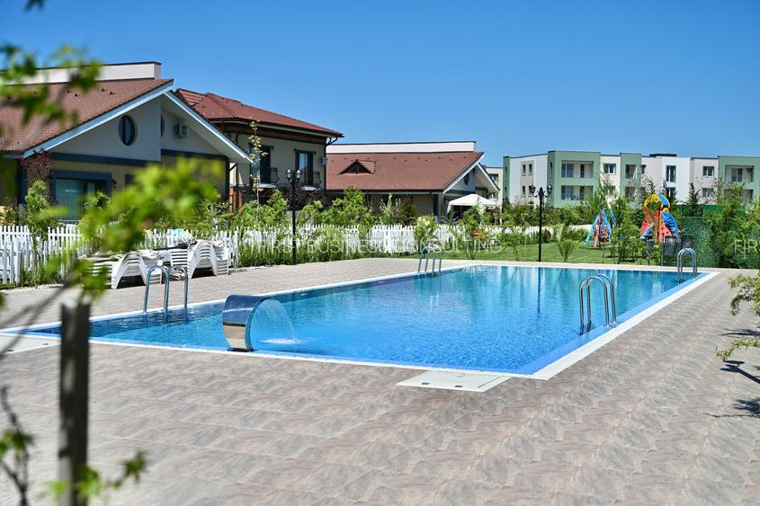 VILE P+1, 4 camere+Teren 250 mp.zona Otopeni, COMPLEX CU PISCINA-COMISION 0% - 36