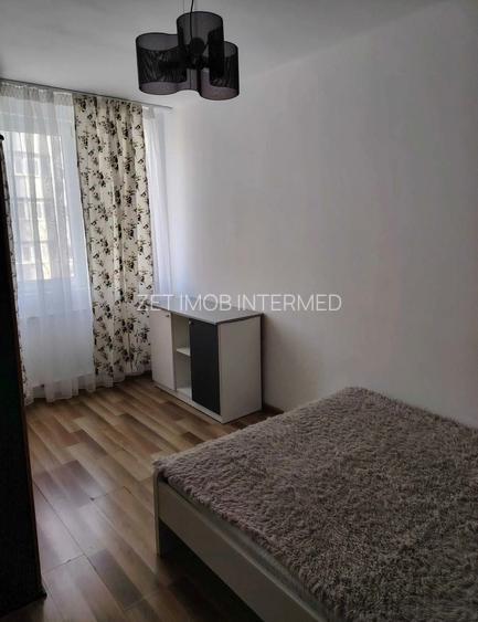 3 camere Titan - Potcoava - 7