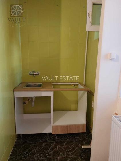 Garsoniera CF3 - Etaj 1 - Bloc Anvelopat - Baicului - - 3