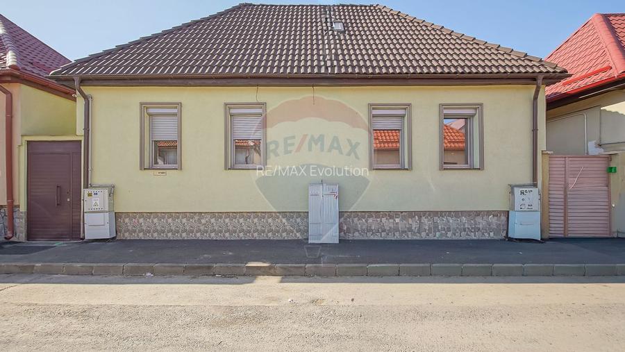 COMISION 0%! CASA SINGURA IN CURTE RENOVATA |STRADA MIRASLAU GRIVITEI - 2