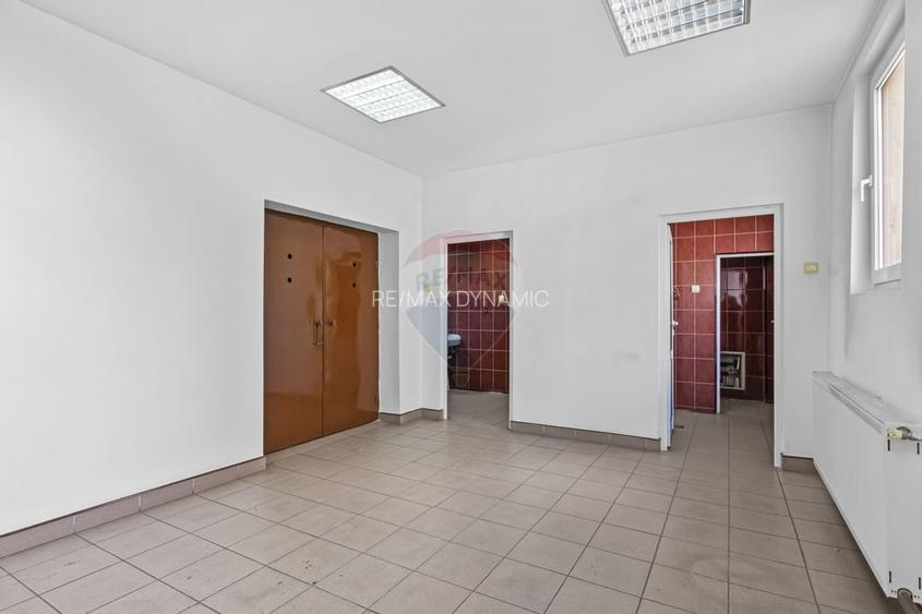 Cladire unica cu destinatii multiple de vanzare Ultracentral Arad - 9