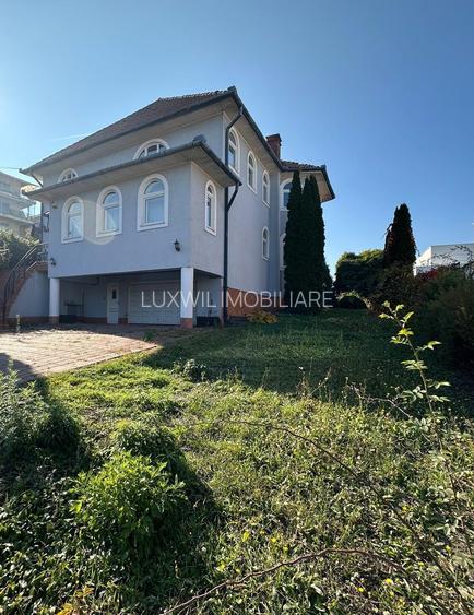 Casă / vilă de închiriat în cartierul  Andrei Muresanu - 5