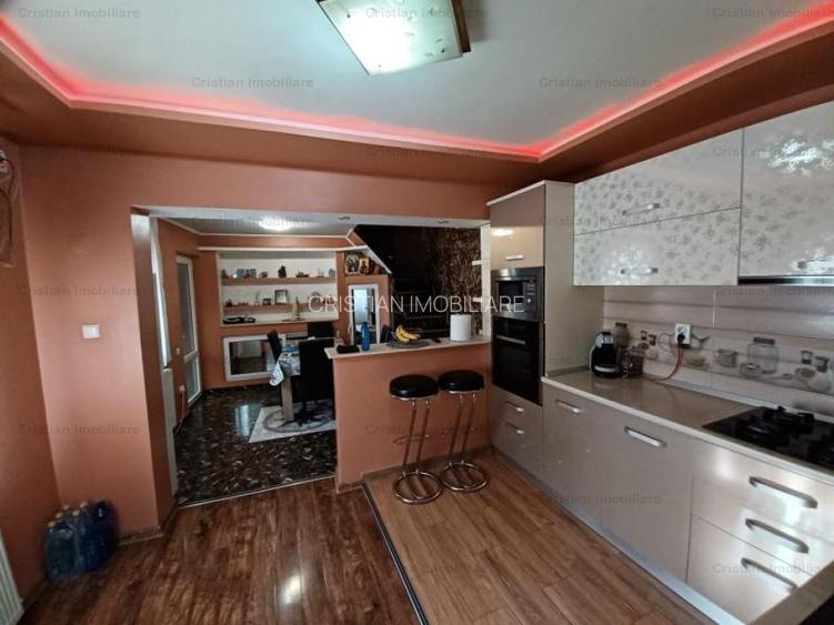 Palat P+1+M, 300mp construiti ,TOTUL NOU  Chercea Mobilat tot NOU ! - 5