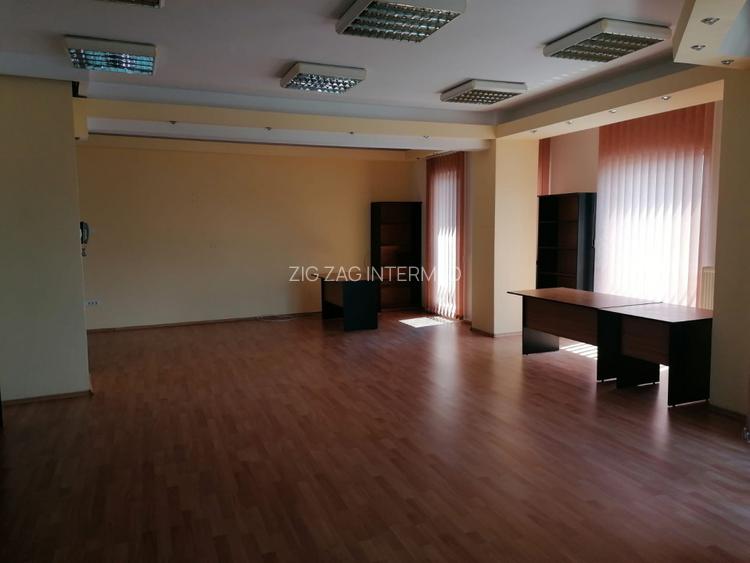 Bd. Mamaia, spatiu 70 mp., cladire de birouri - 6