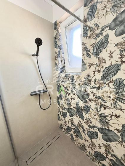 Apartament de vanzare:nou,ultrafinisat,mobilat,utilat cu terasa  25mp , Floresti - 28