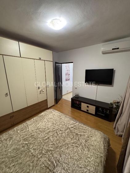 Vanzare Apartament 2 camere Decomandat Renovat Drumul Taberei-Parc Moghioros - 6