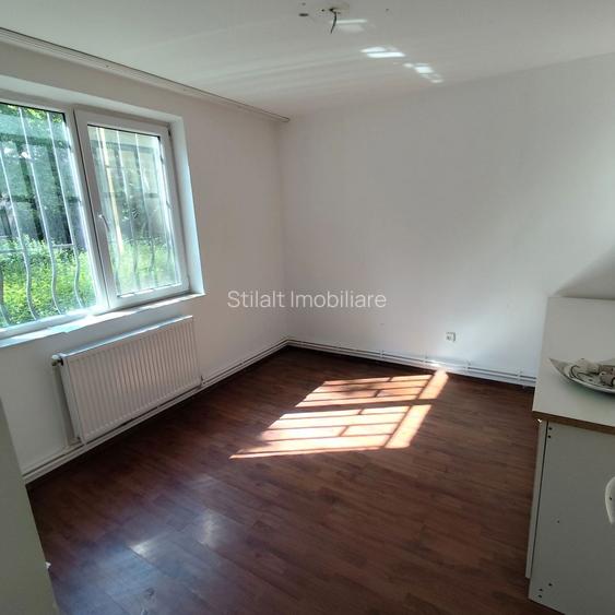 Spatiu comercial ( apt.3 camere) / Zona City Mall - 4