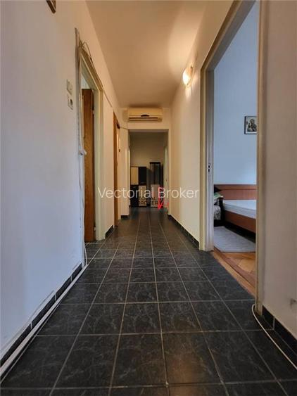 2 CAMERE DECOMANDAT / FIX IN BUZA PARCULUI I.O.R - 13