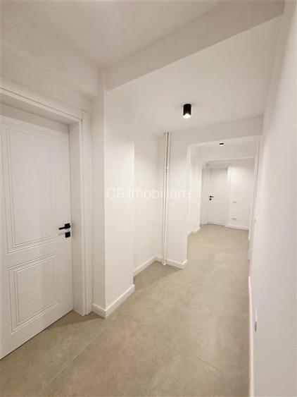 Apartament 3 camere Universitate - 3