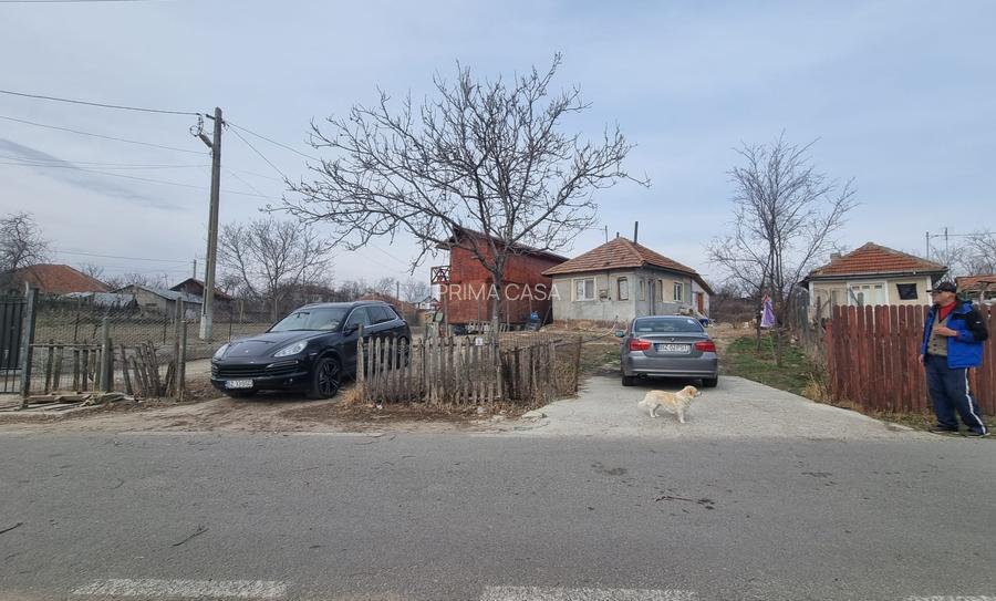 Casa in Suditi Posta Calnau (12km de Buzau) teren 1111mp Pret: 27.000 Euro - 4