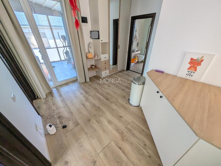 Casa premium 5 camere 141 mp Tunari | 0 comision | Vedere panoramica spre lac - 15