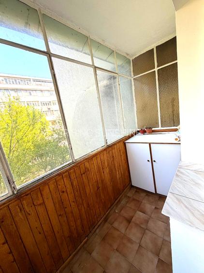 4 camere | bloc an 1981 | decomandat | 950m Metrou Crangasi - 16