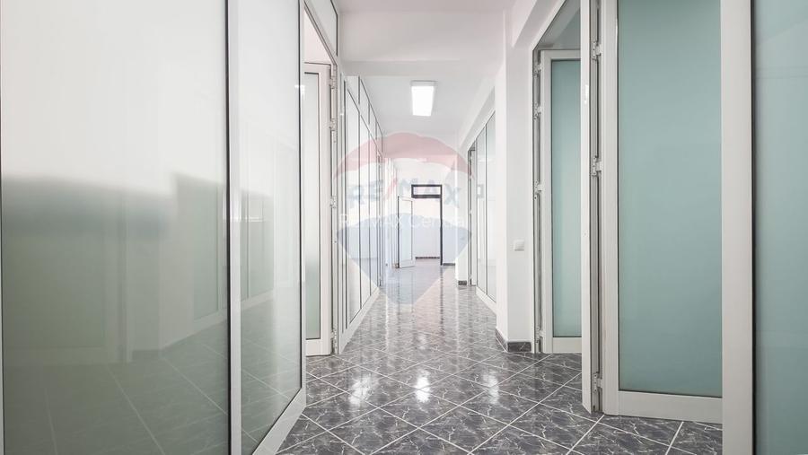 Oportunitate de investiție Brașov în Șchei clinică sau Hotel Boutique - 8