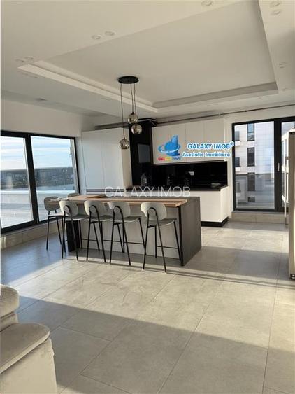Penthouse Unic si  Exclusivist cu vedere dubla la Lac si Mare - 2